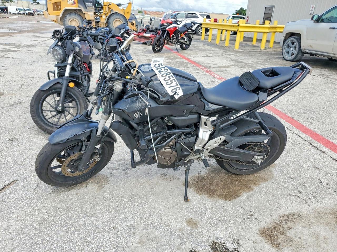 2016 Yamaha Fz07 - Фото 3