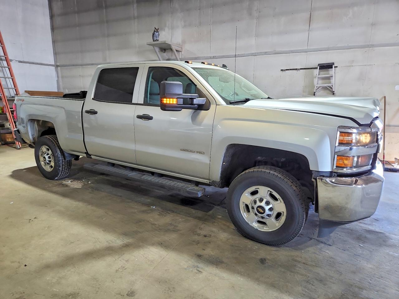 2016 Chevrolet Silverado K2500 Heavy Duty - Фото 4