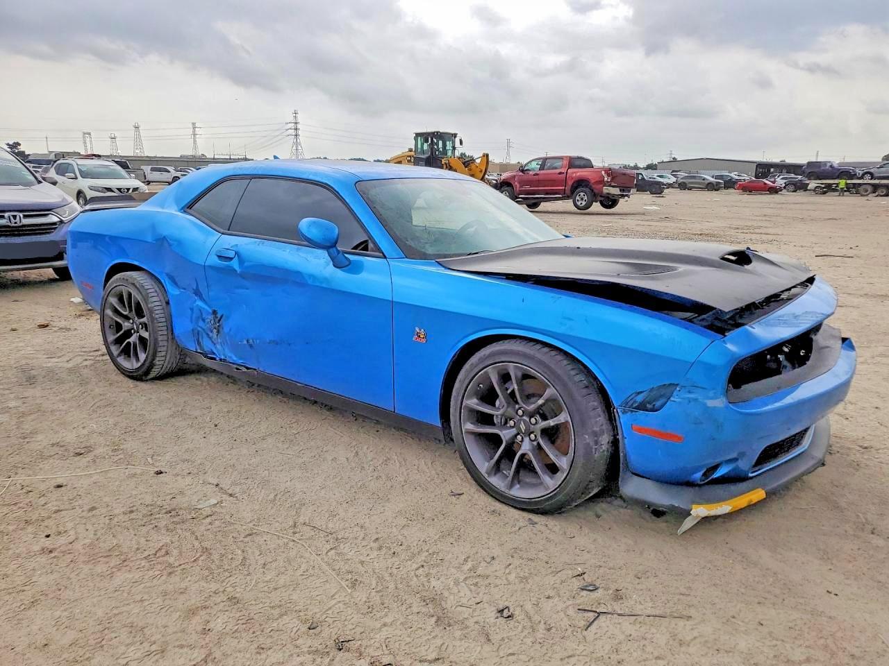 2023 Dodge Challenger R - Фото 4