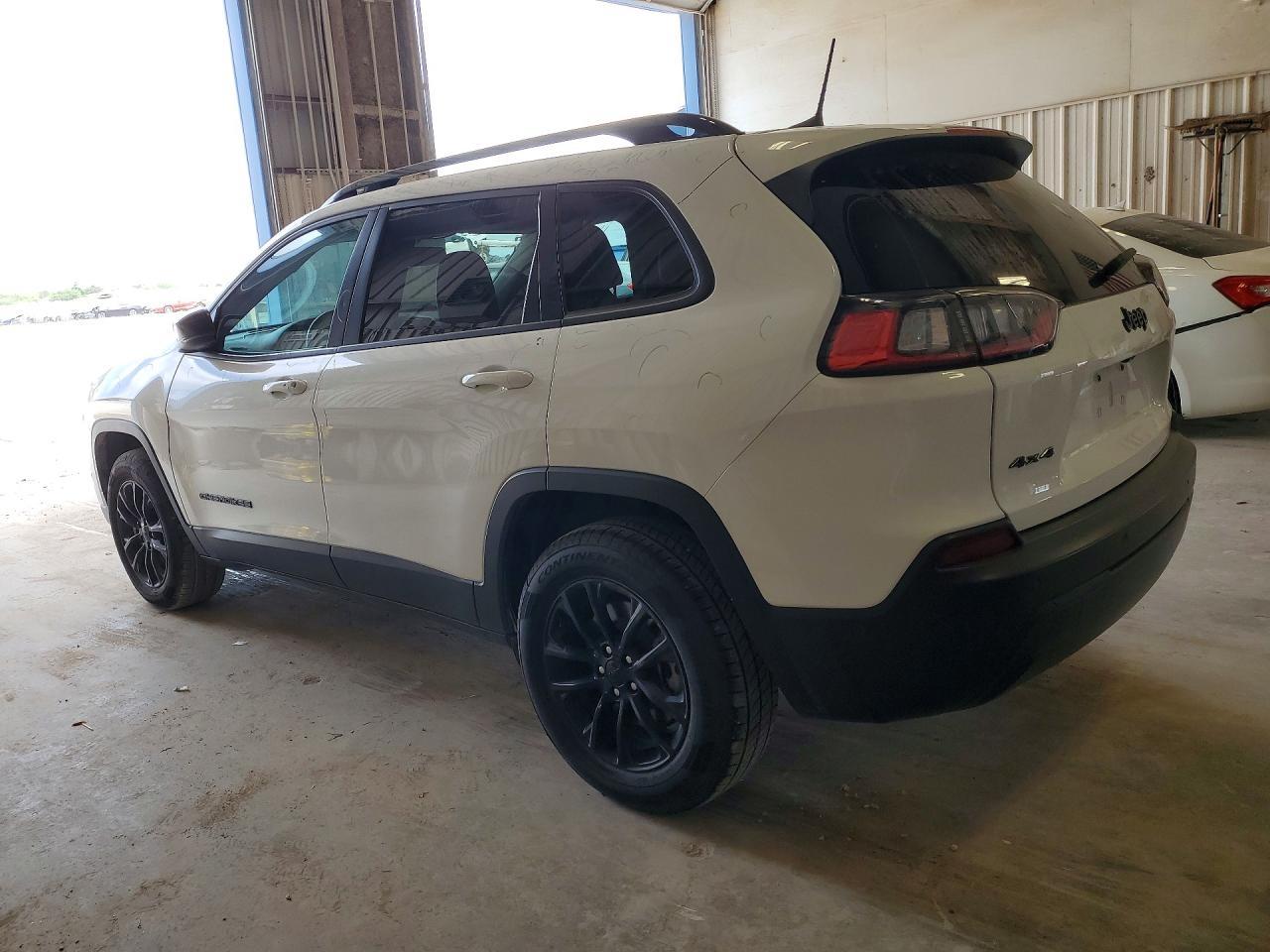 2023 Jeep Cherokee Altitude Lux - Фото 2
