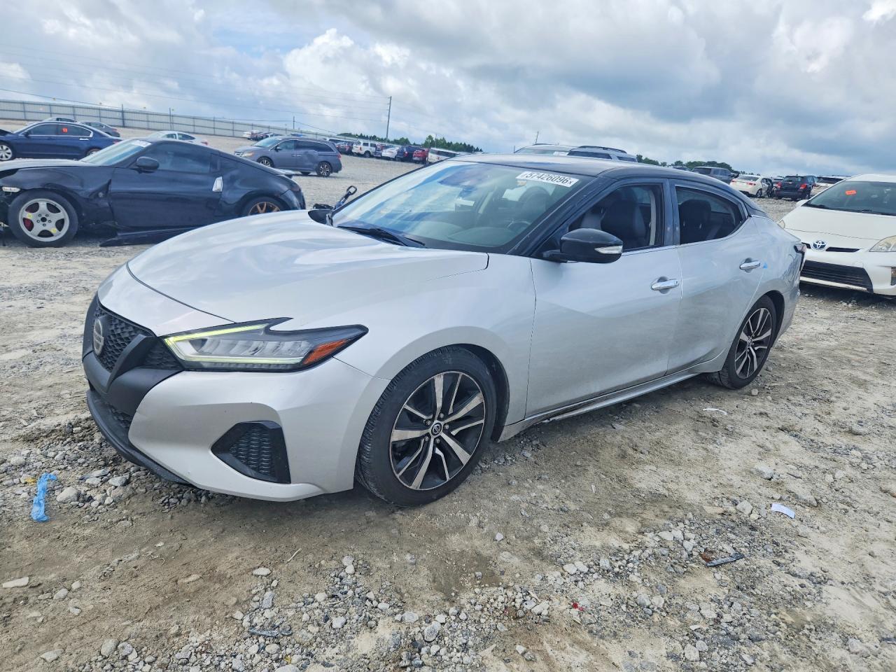 2021 Nissan Maxima Sv