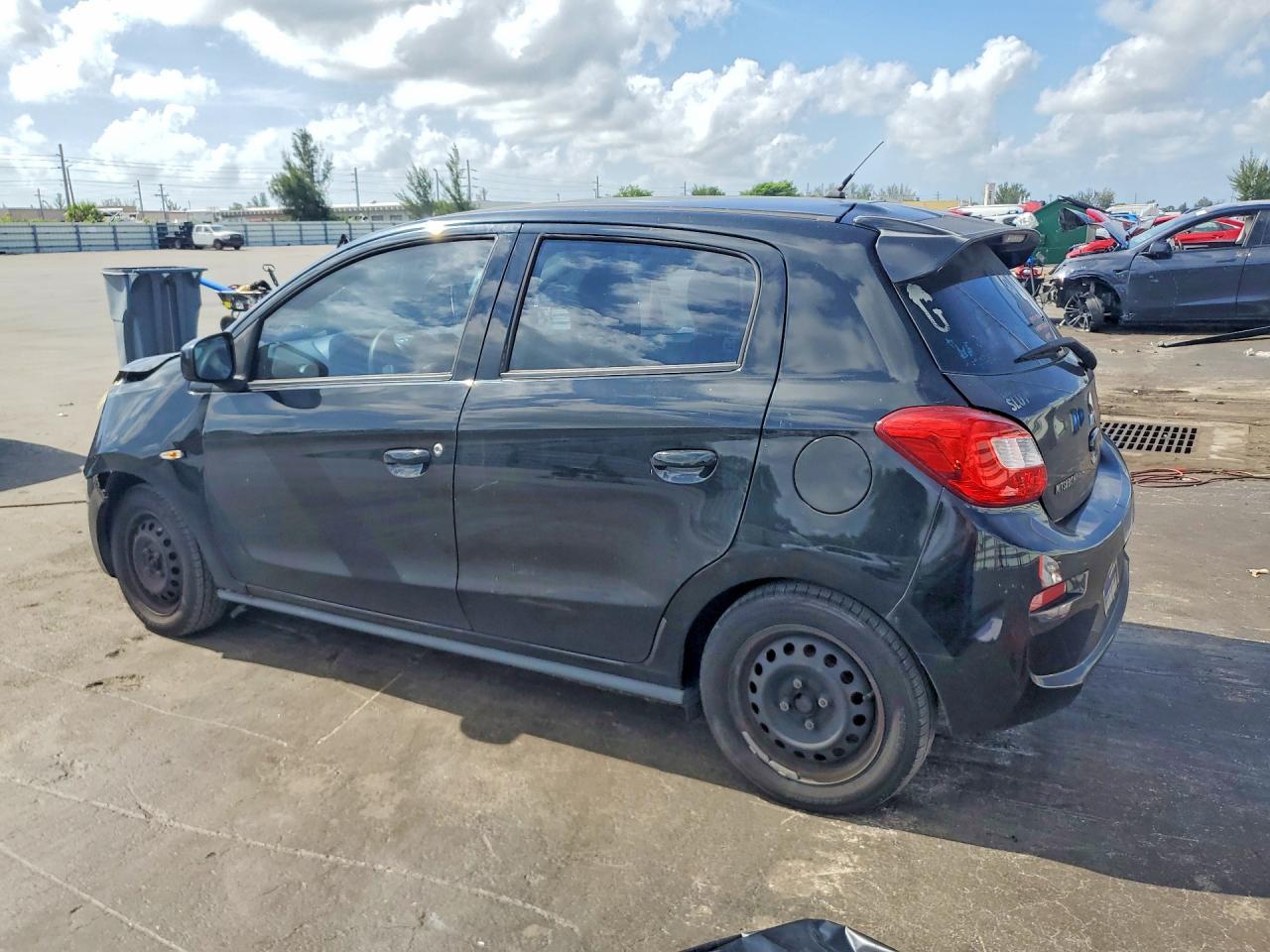 2017 Mitsubishi Mirage Es - Фото 2