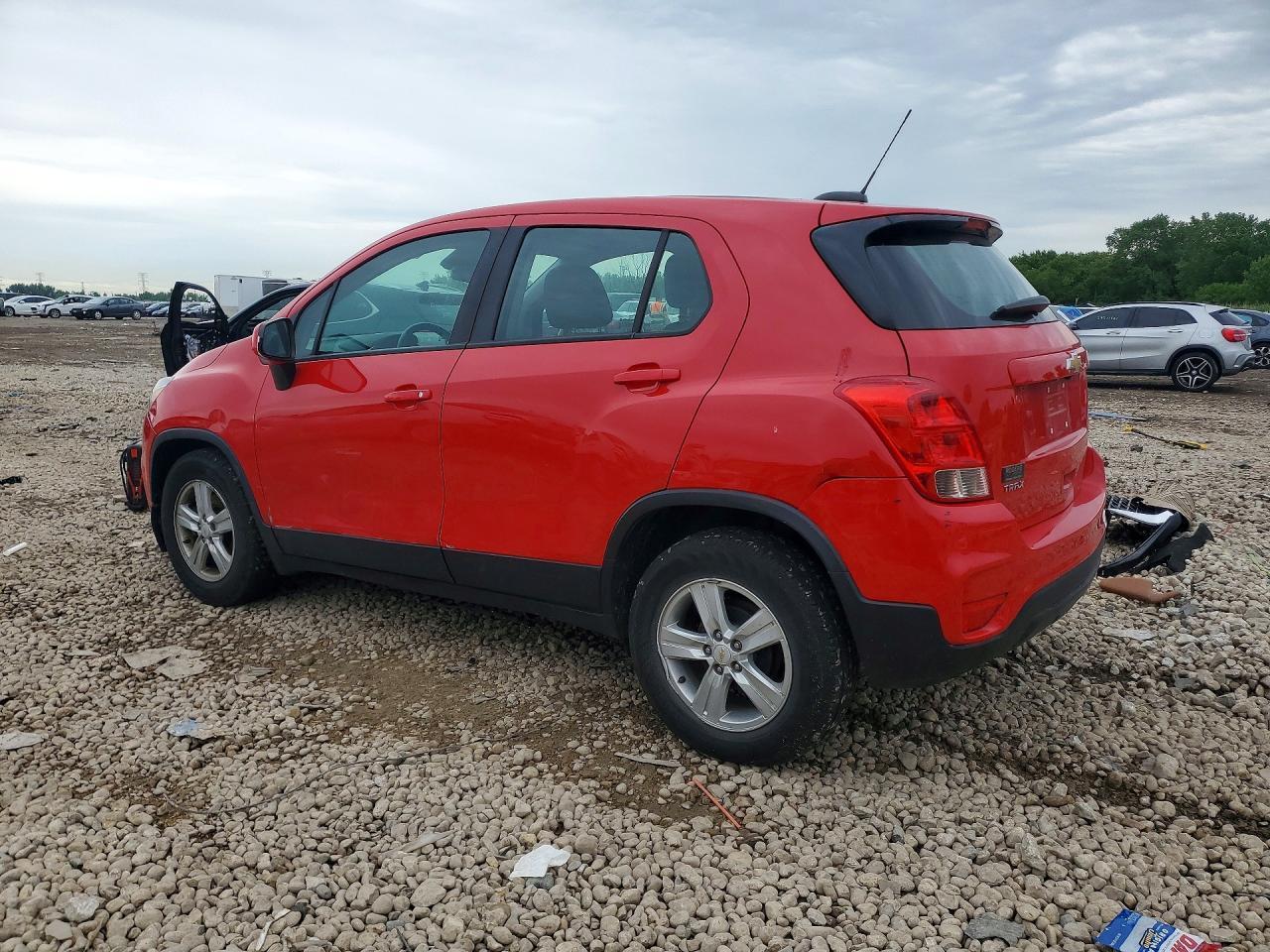 2020 Chevrolet Trax Ls - Фото 2