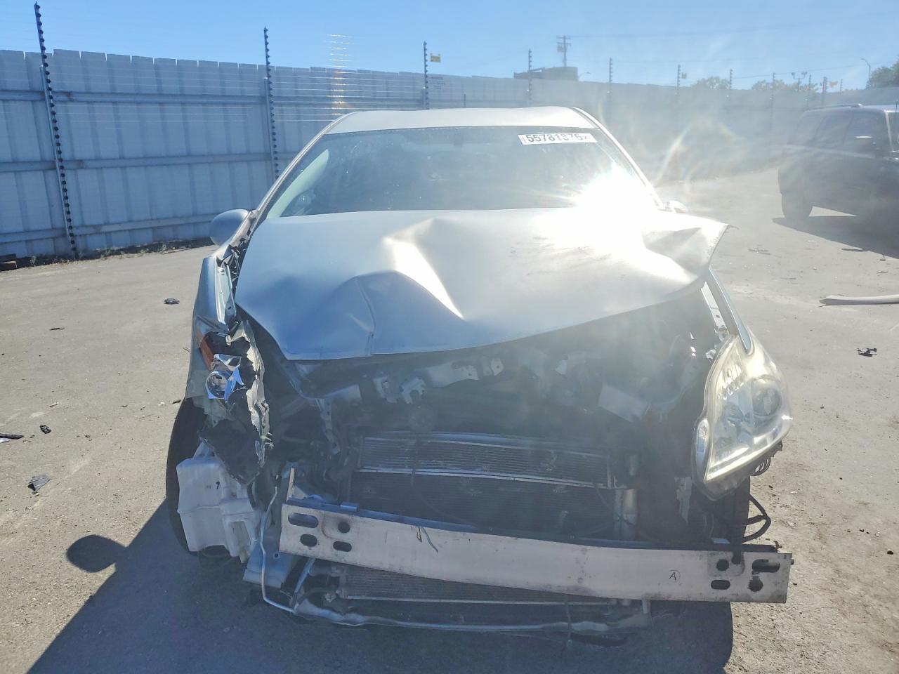 2013 Toyota Prius Four - Фото 5
