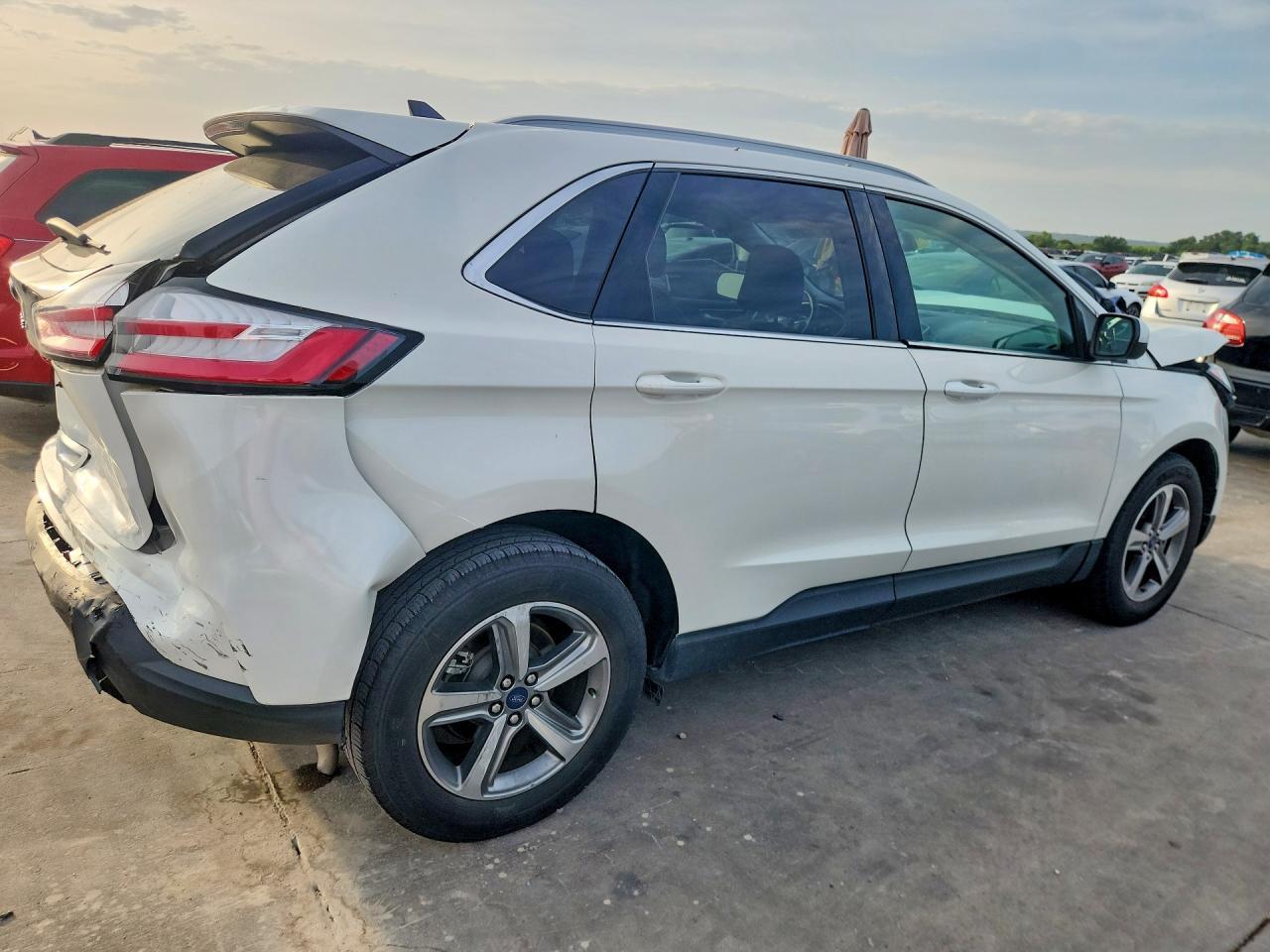 2021 Ford Edge Sel - Фото 3