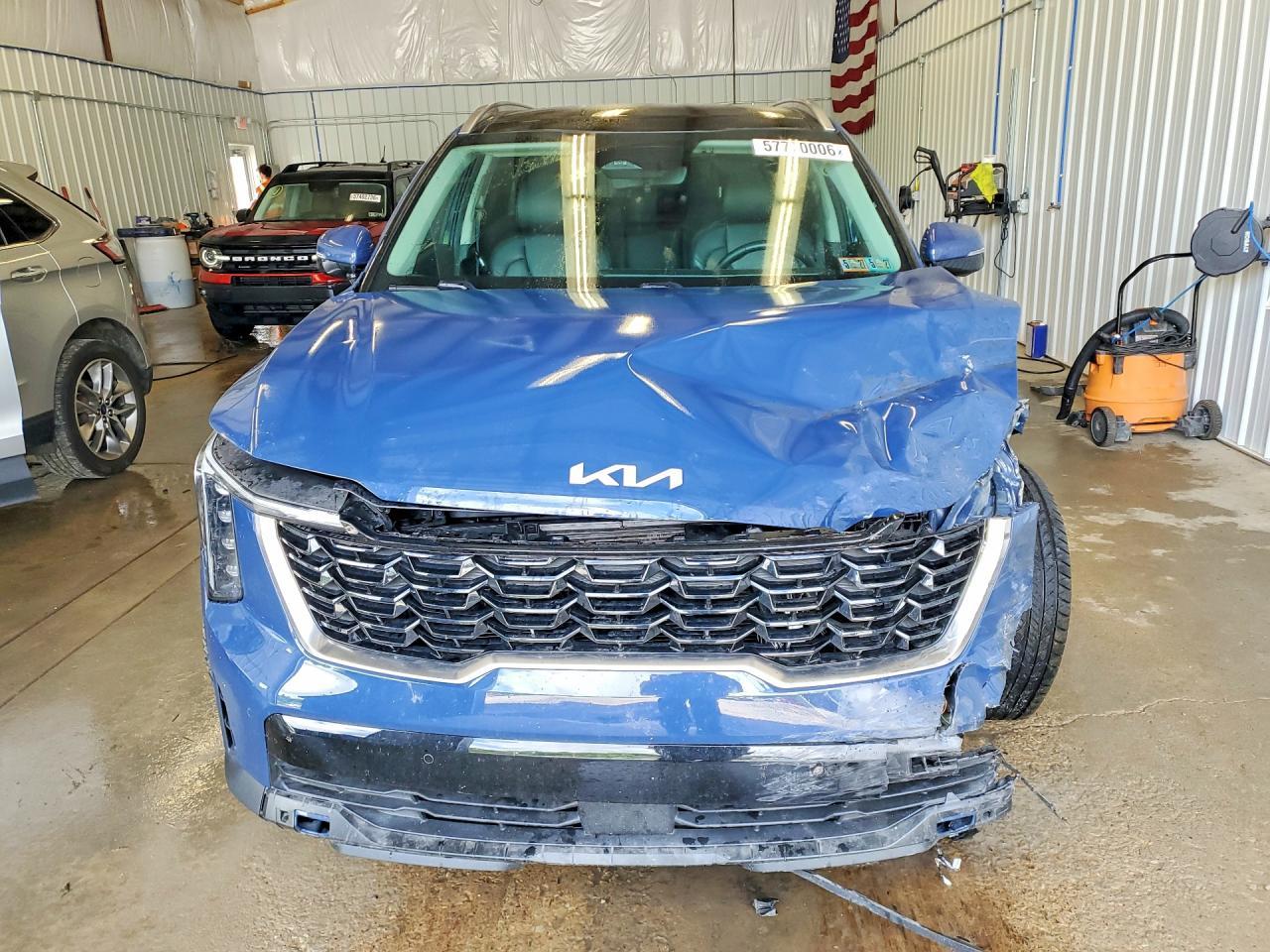 2024 Kia Sorento S - Фото 5