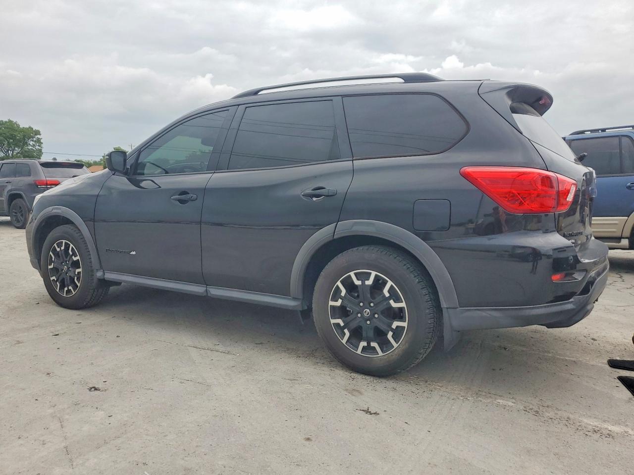 2020 Nissan Pathfinder Sv - Фото 2