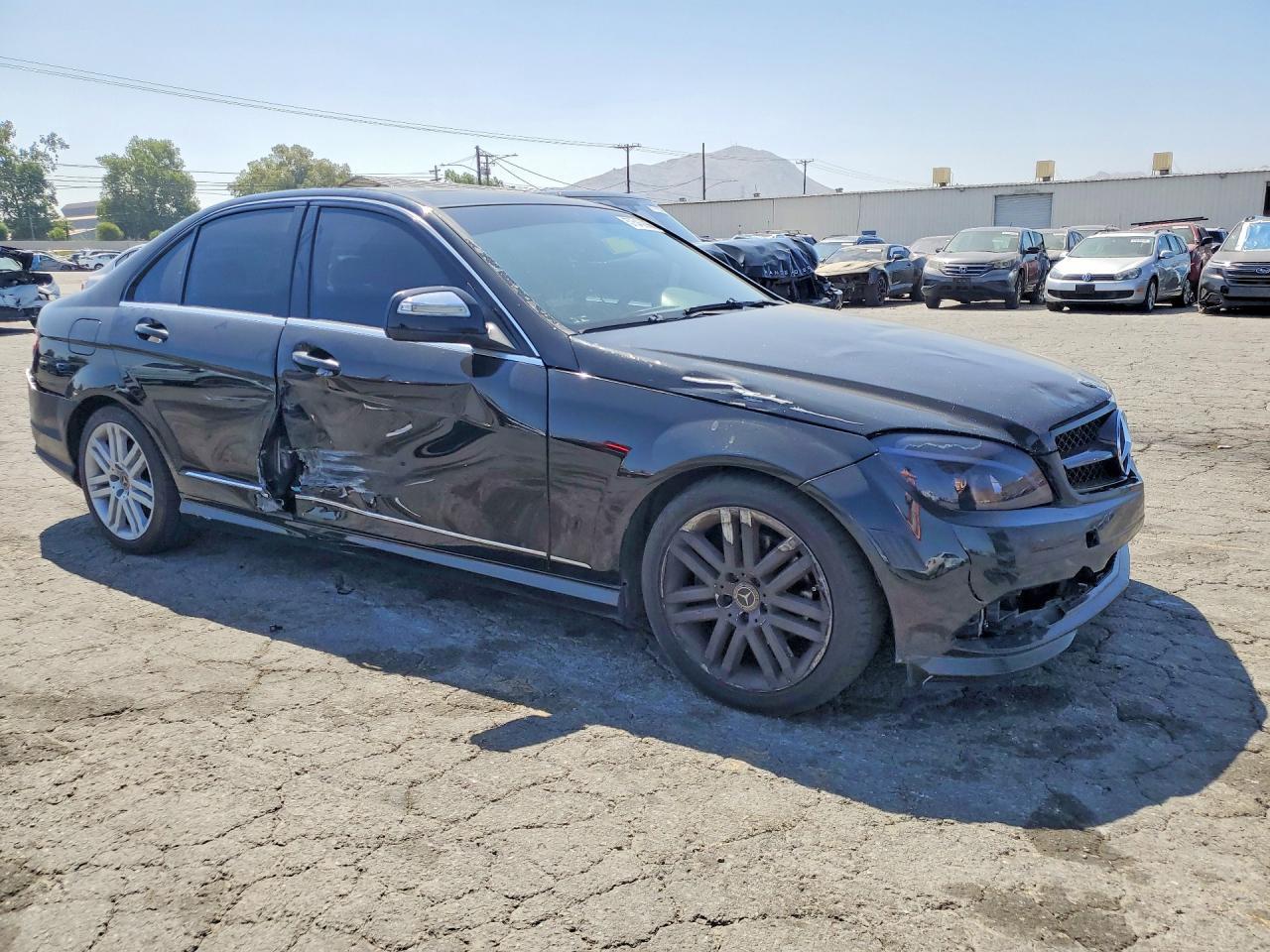 2009 Mercedes-Benz C 300 - Фото 4