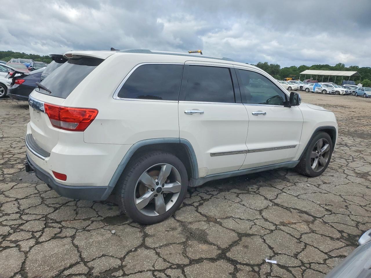 2011 Jeep Grand Cherokee Overland - Фото 3