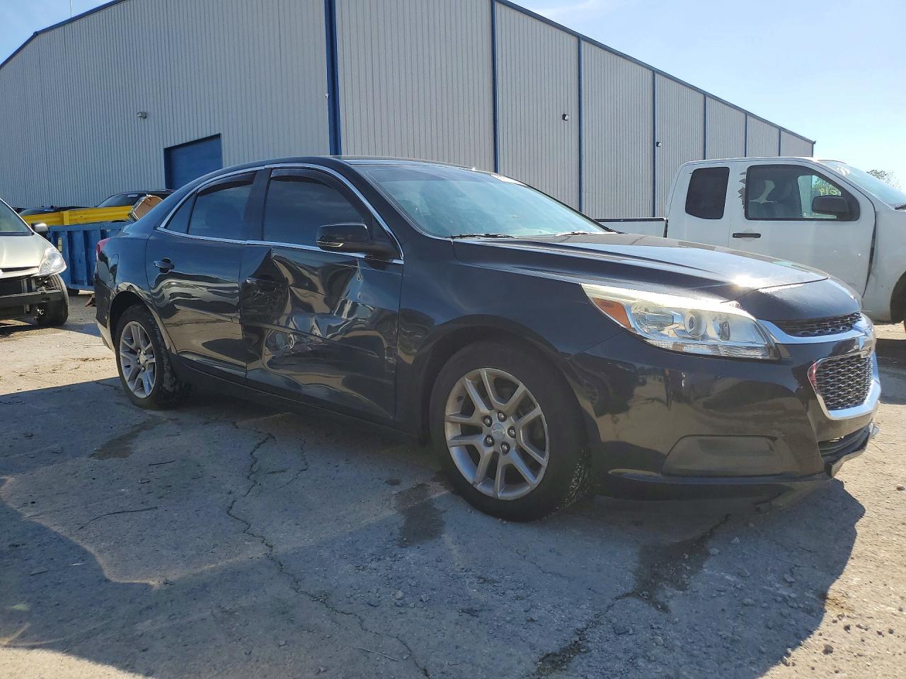 2015 Chevrolet Malibu 1Lt - Фото 4