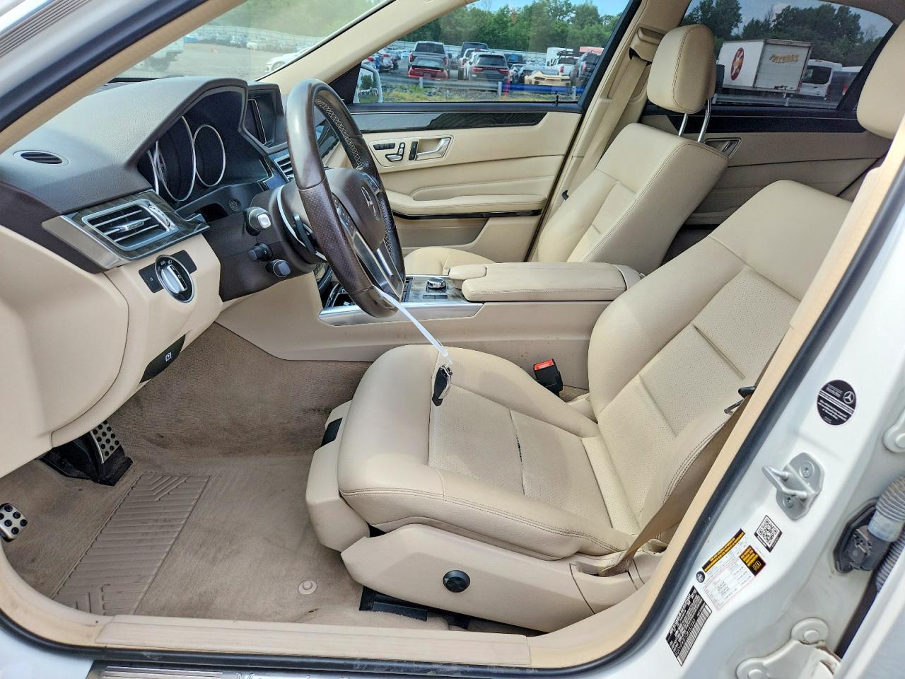 2016 Mercedes-Benz E 350 4Matic - Фото 7