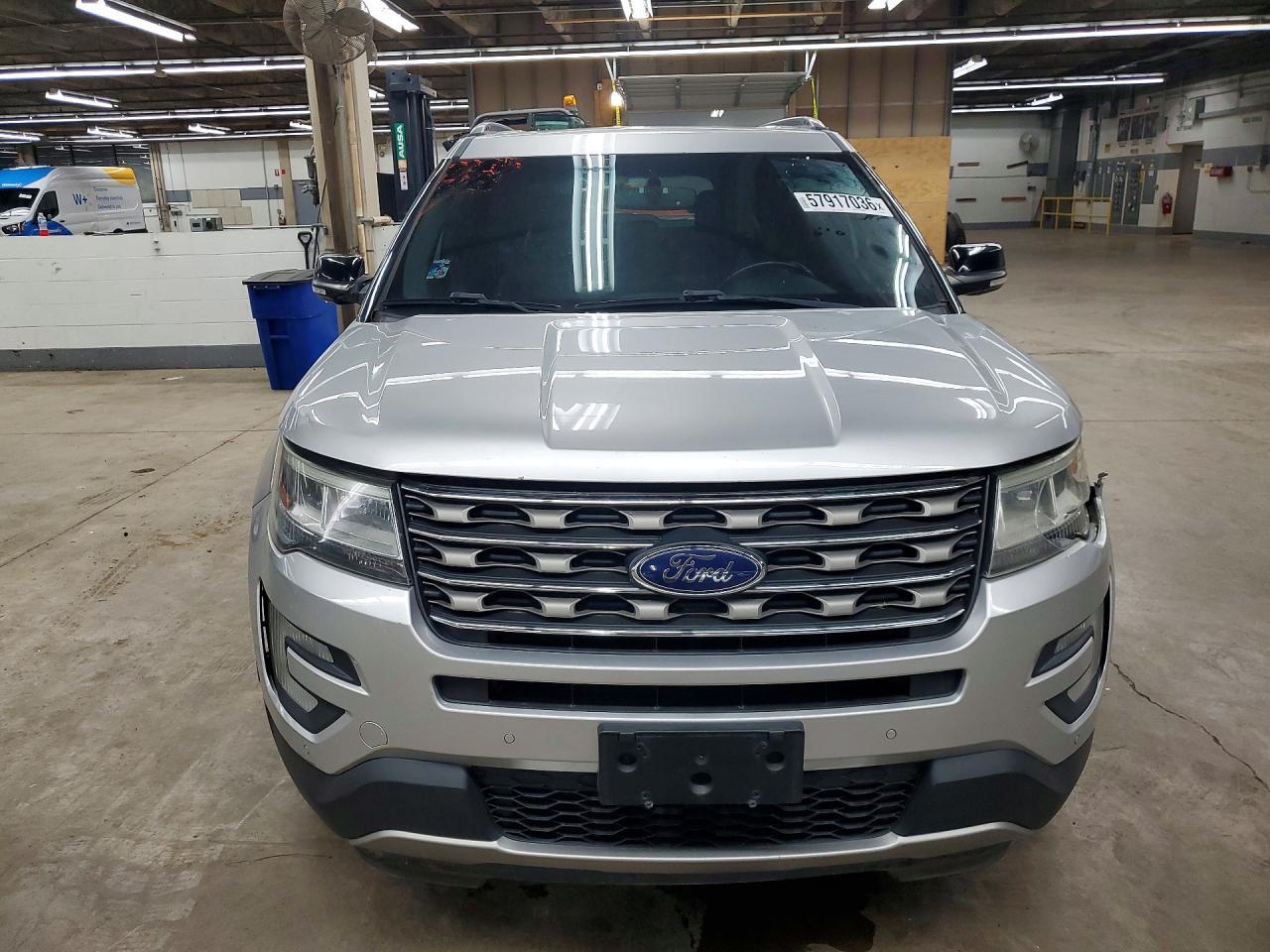 2016 Ford Explorer Xlt - Фото 5