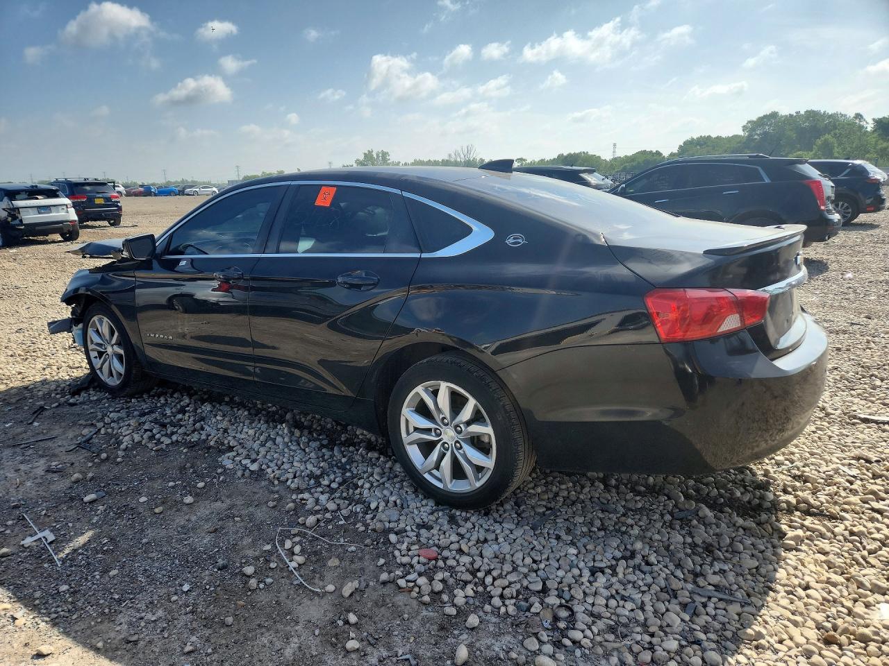 2017 Chevrolet Impala Lt - Image 2