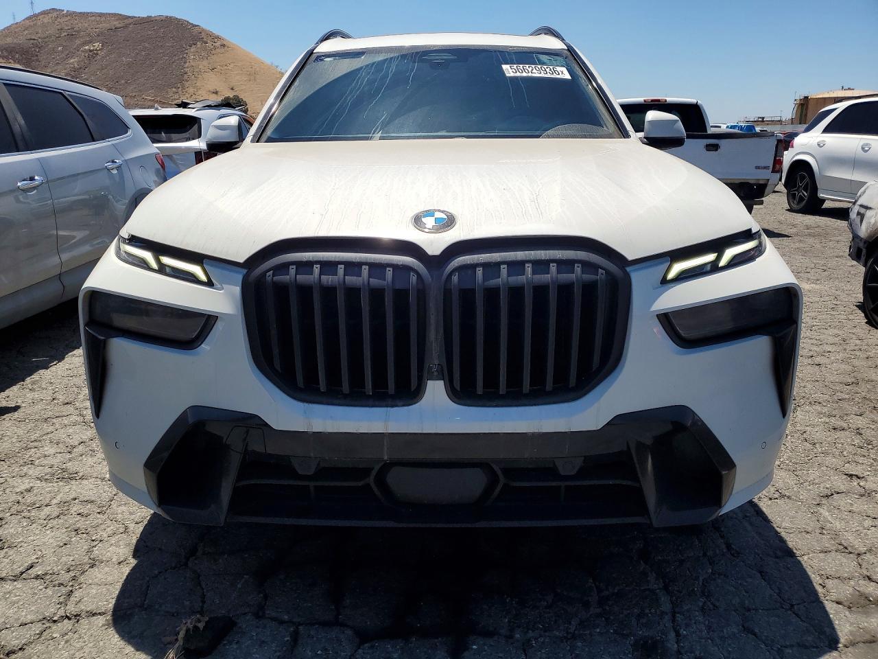 2023 BMW X7 xDrive40I - Image 5