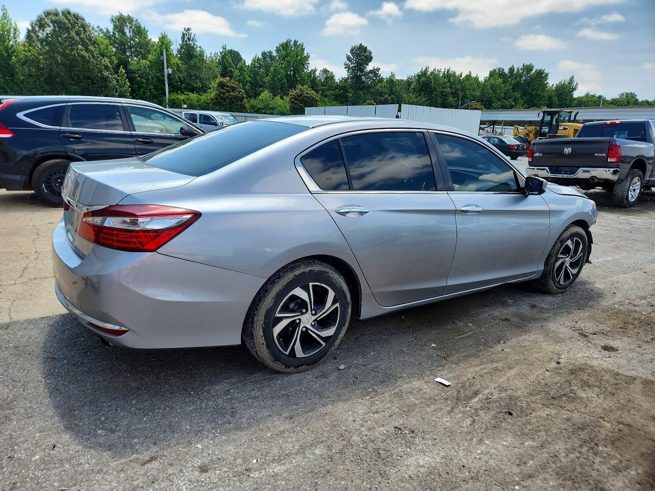 2017 Honda Accord Lx - Фото 3