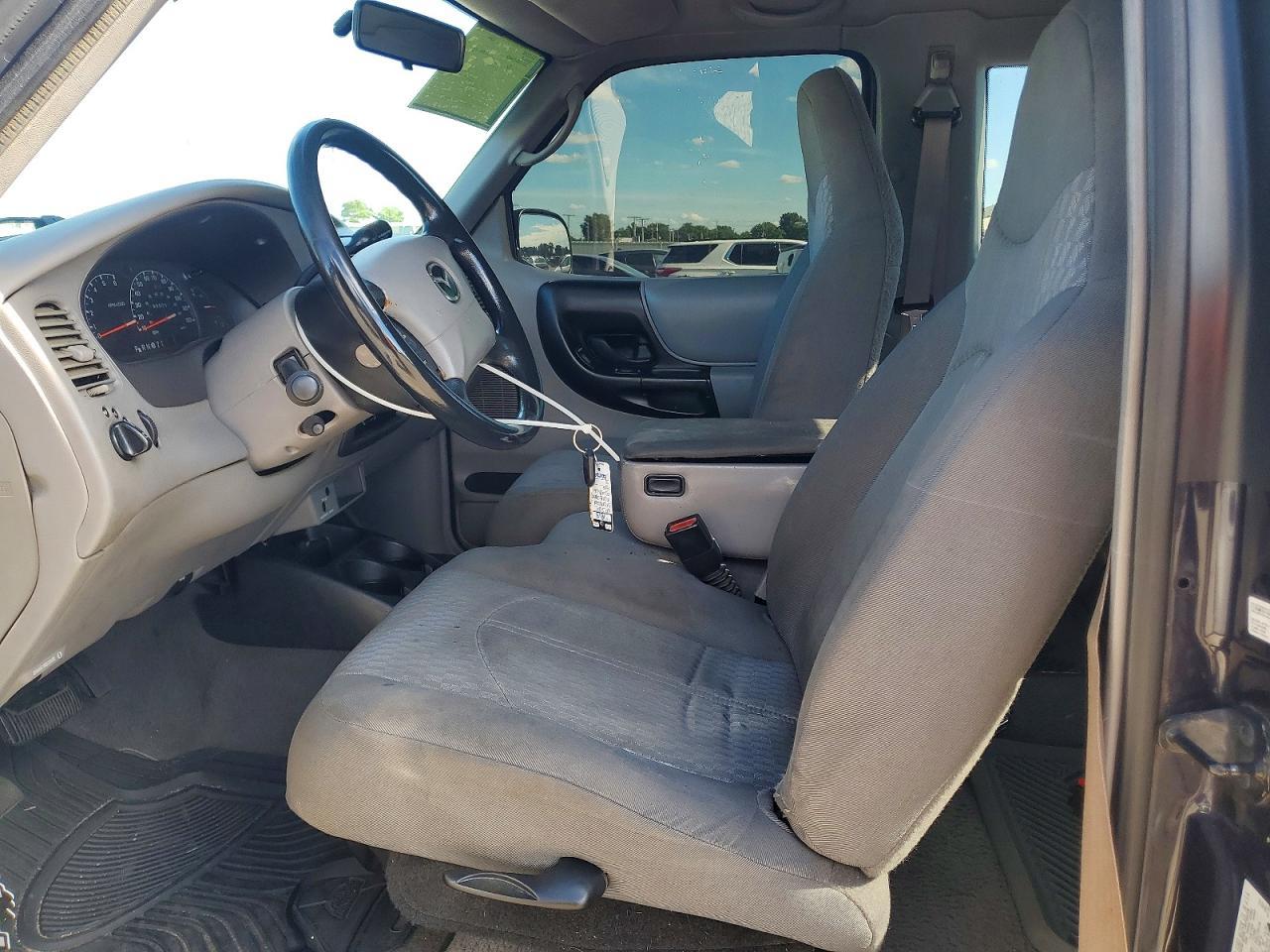 2001 Mazda B3000 Cab Plus - Image 7