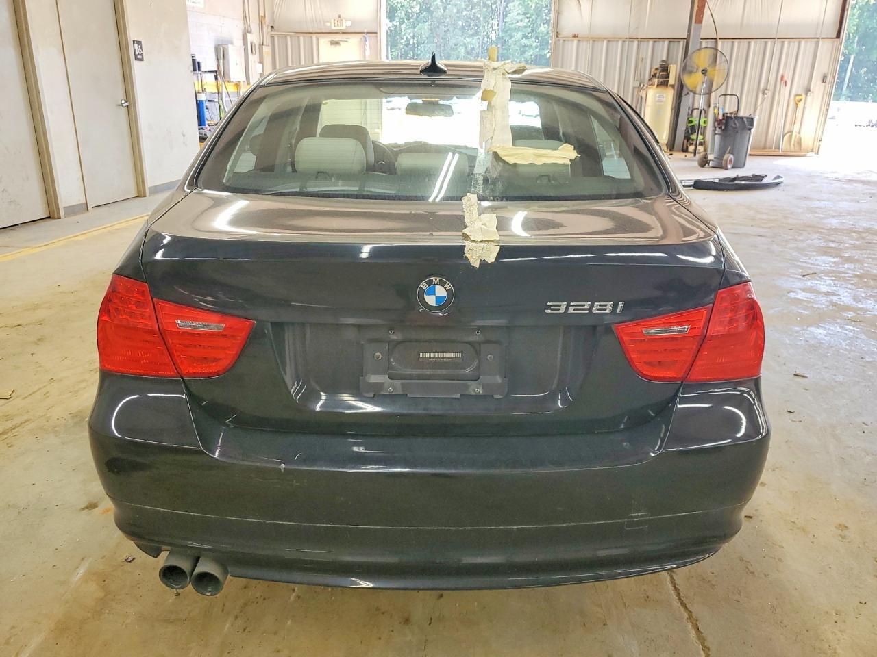 2011 BMW 328 I - Фото 6