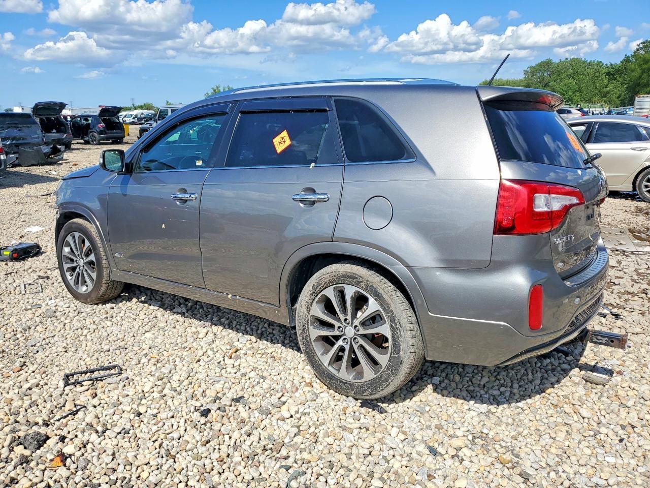 2014 Kia Sorento Sx - Image 2