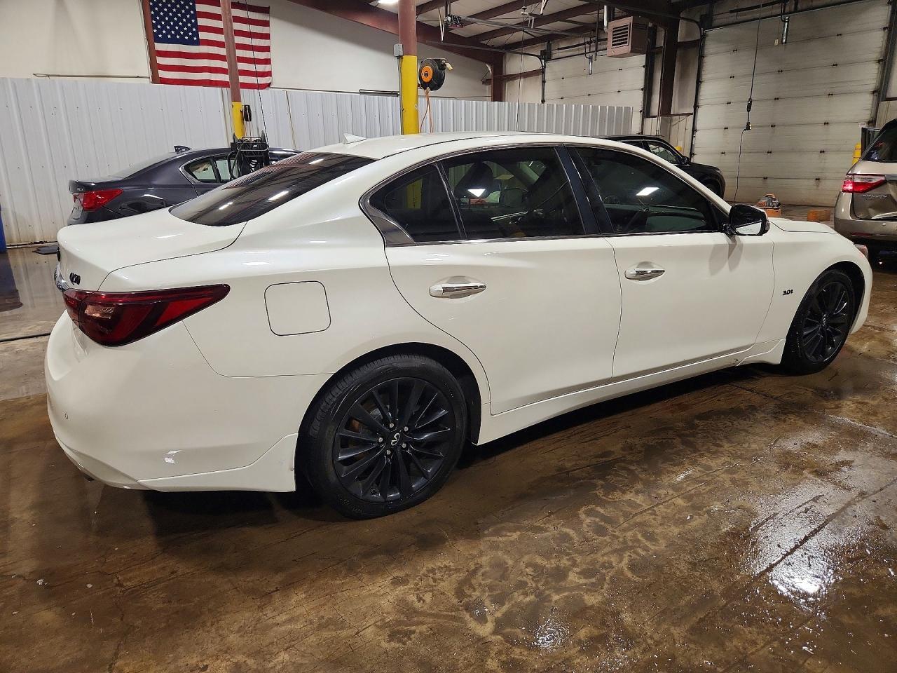 2020 Infiniti Q50 3.0T Luxe - Фото 3