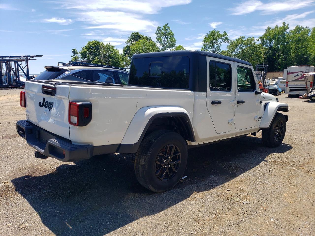 2022 Jeep Gladiator Sport - Фото 3