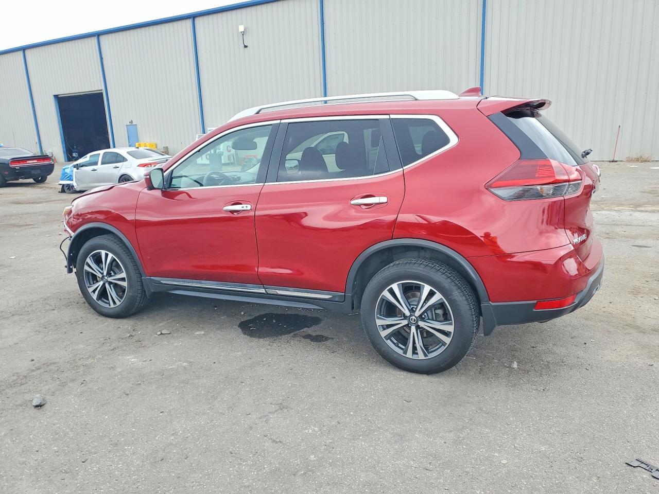 2018 Nissan Rogue Sl - Image 2