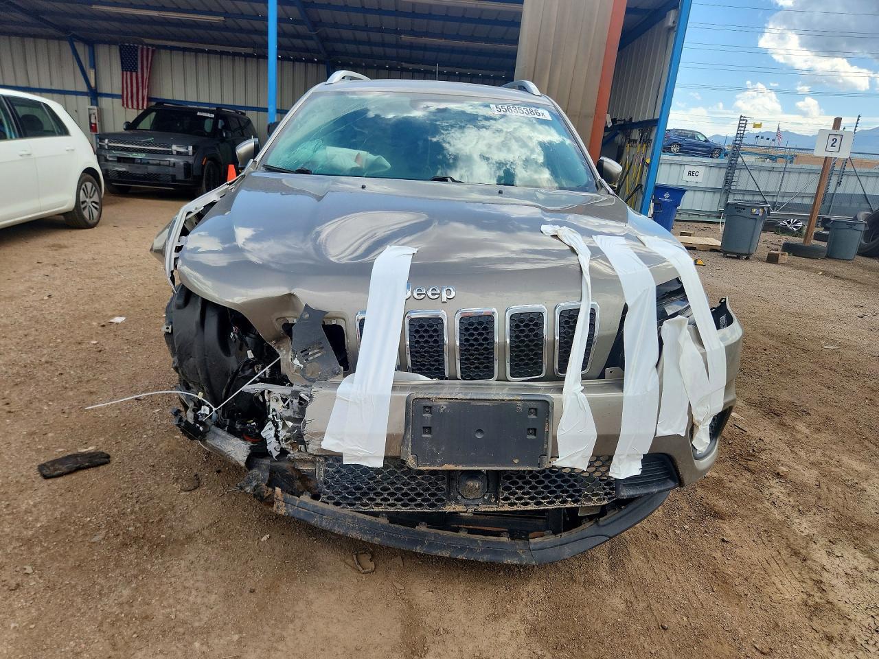 2021 Jeep Cherokee Latitude - Фото 5
