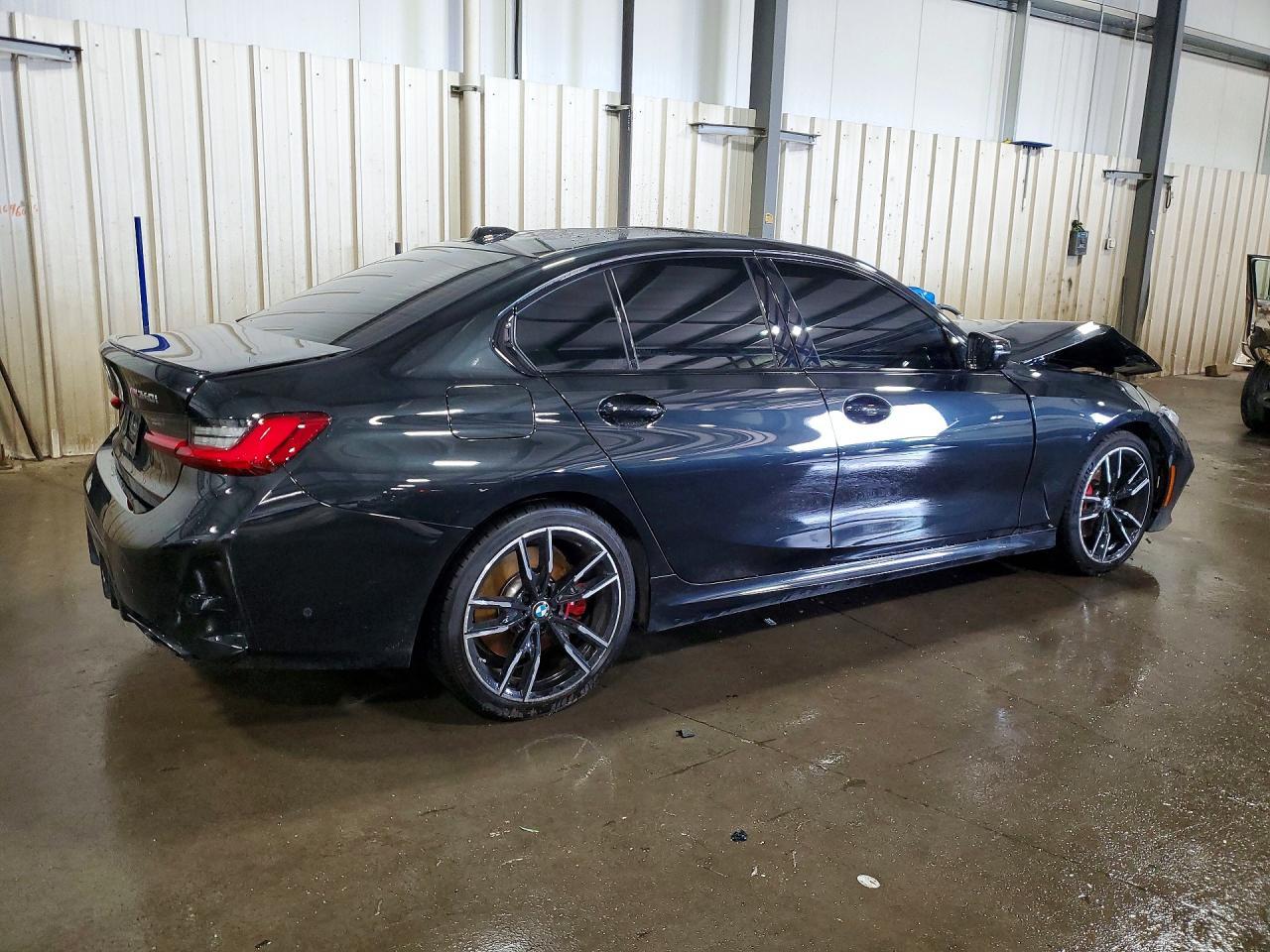 2024 BMW M340Xi - Фото 3