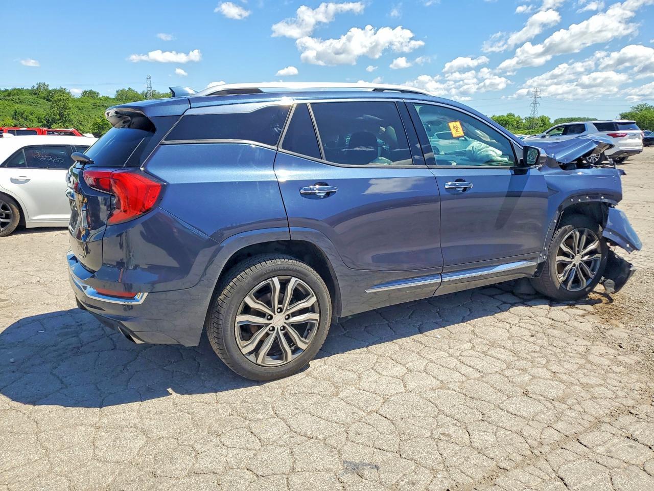 2019 GMC Terrain Denali - Фото 3