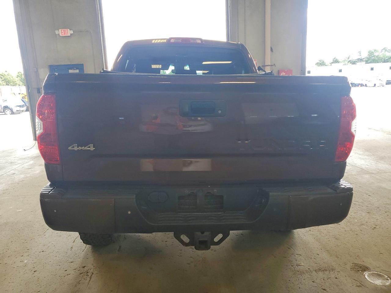 2016 Toyota Tundra Limited - Фото 6