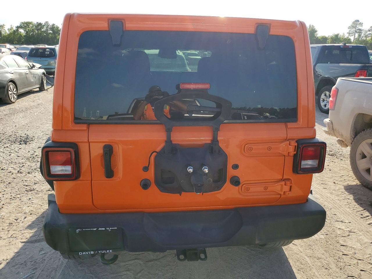 2025 Jeep Wrangler Sport - Image 6