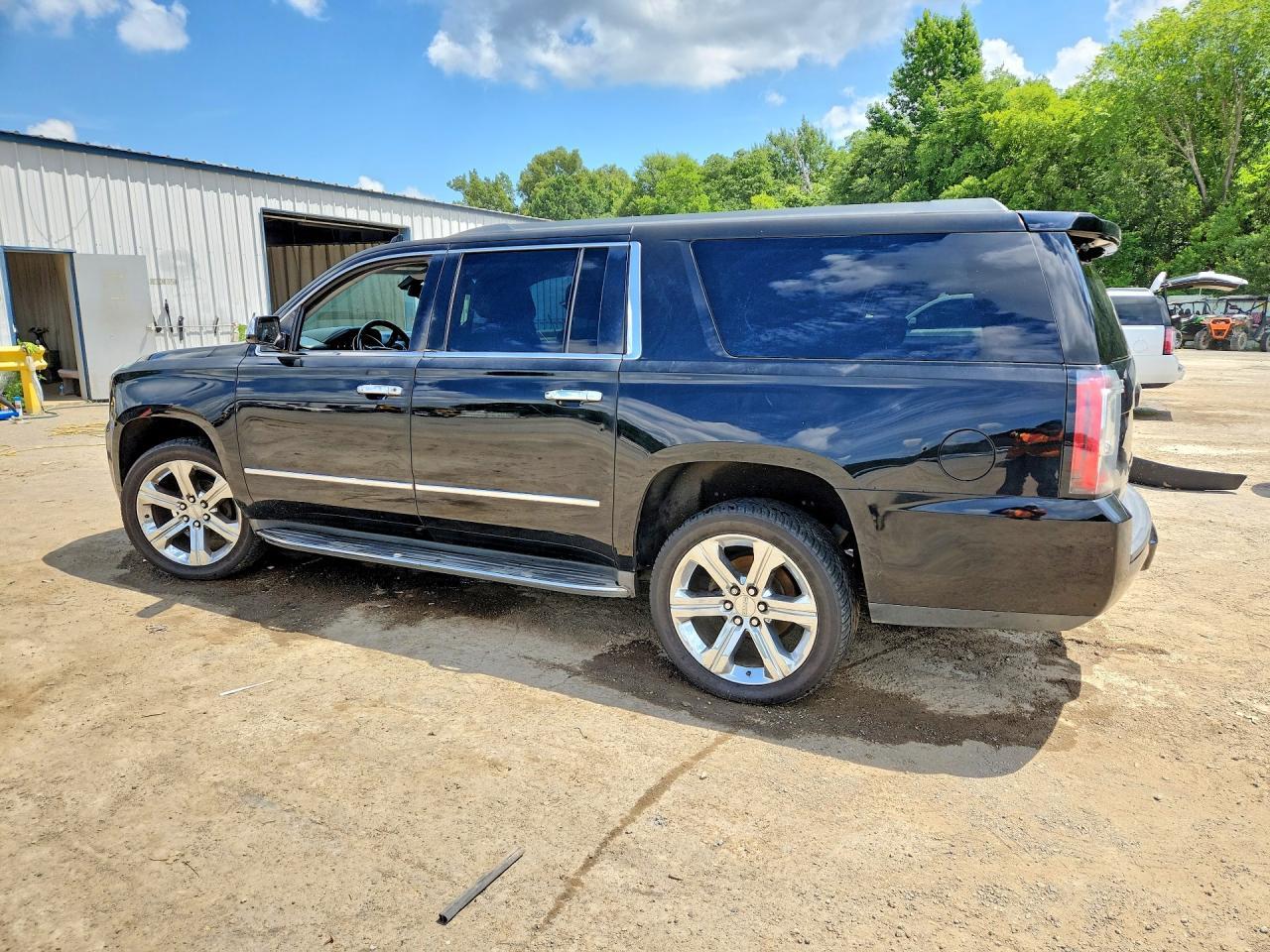 2015 GMC Yukon Xl C1500 Sle - Фото 2