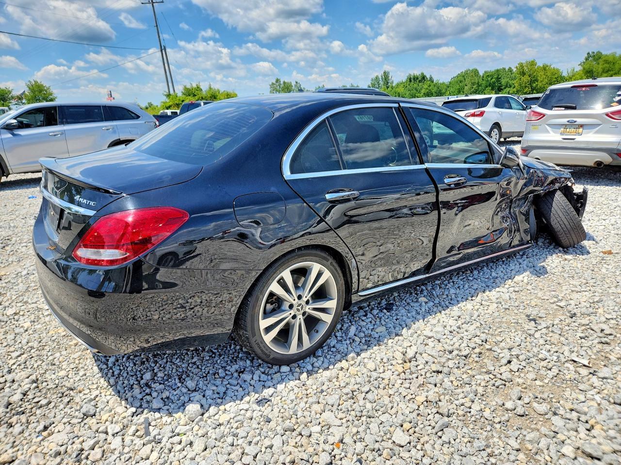 2018 Mercedes-Benz C 300 4Matic - Image 3