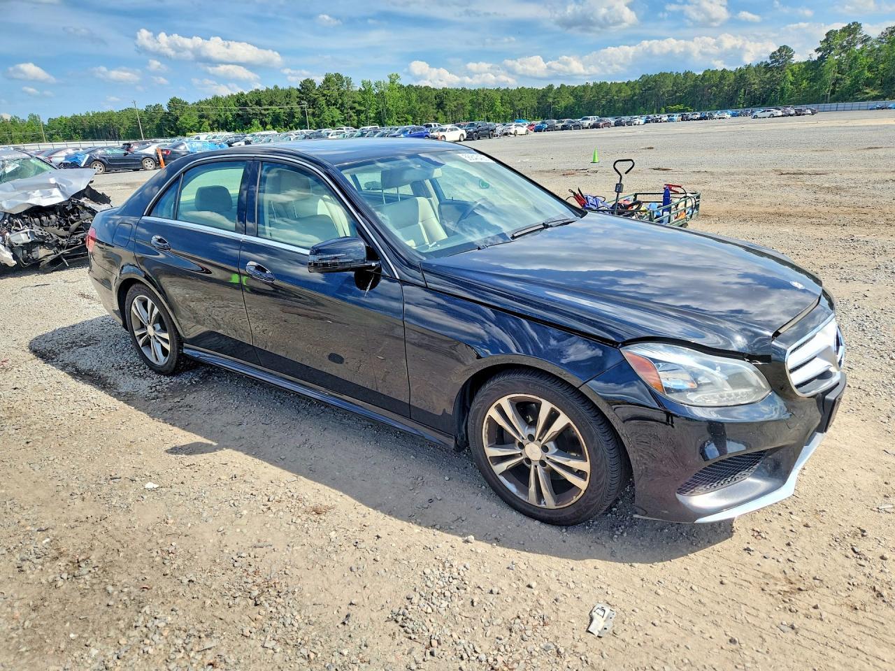2014 Mercedes-Benz E 250 Bluetec - Фото 4