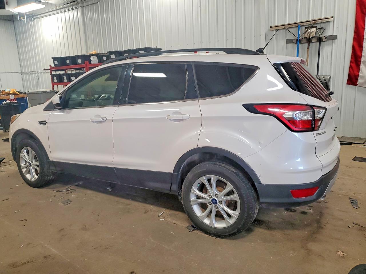 2018 Ford Escape Sel - Фото 2