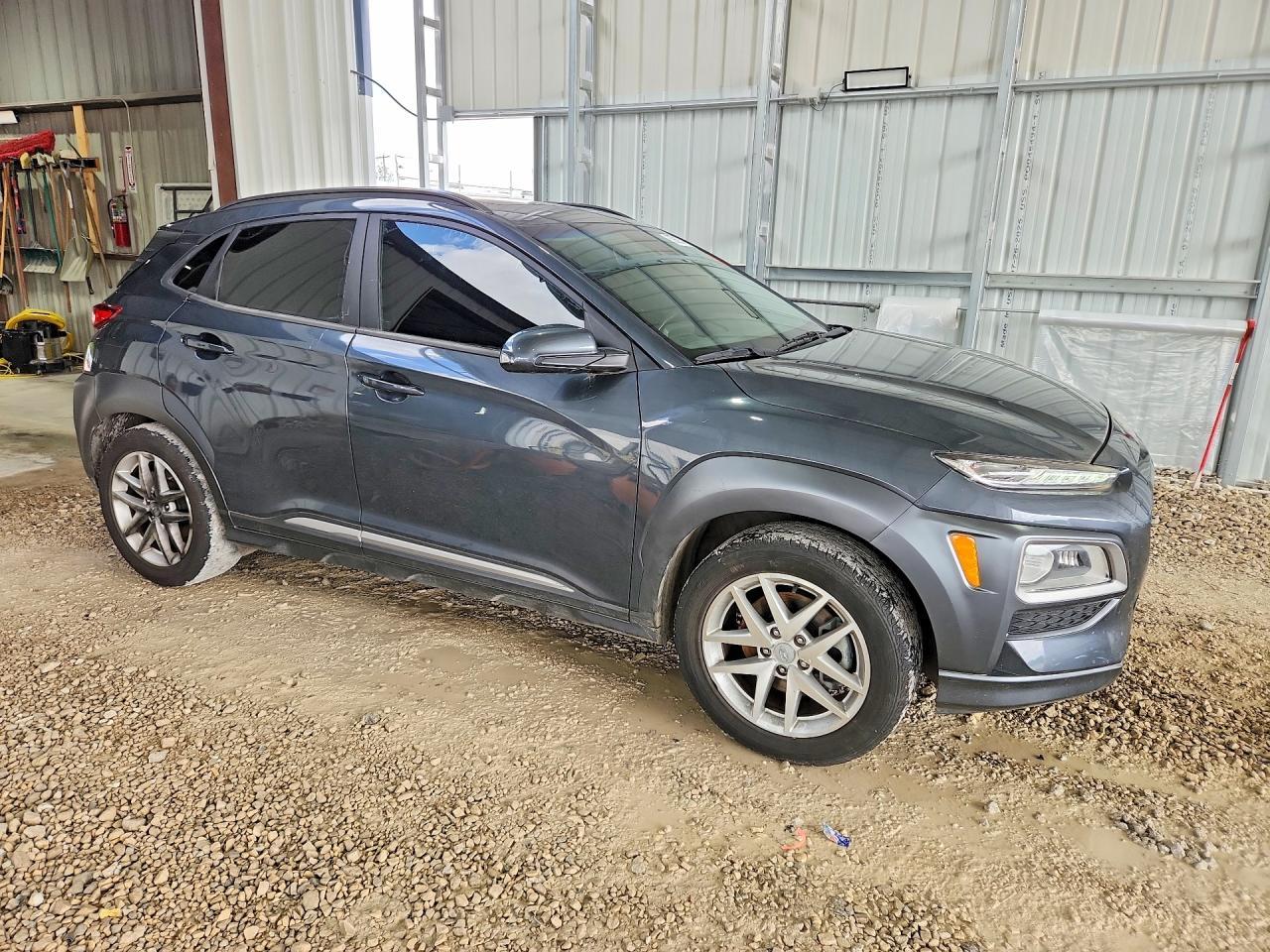 2021 Hyundai Kona Limited - Image 4