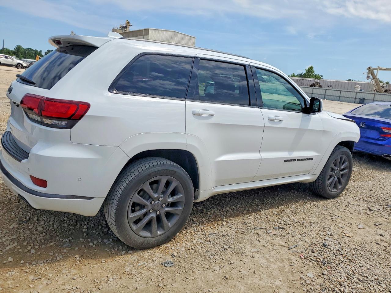 2019 Jeep Grand Cherokee Overland - Фото 3