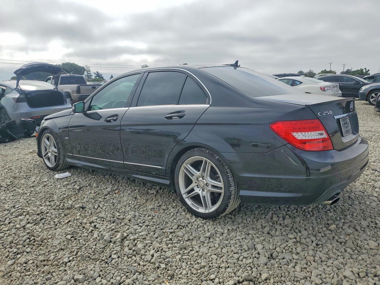 2012 Mercedes-Benz C 250 - Фото 2