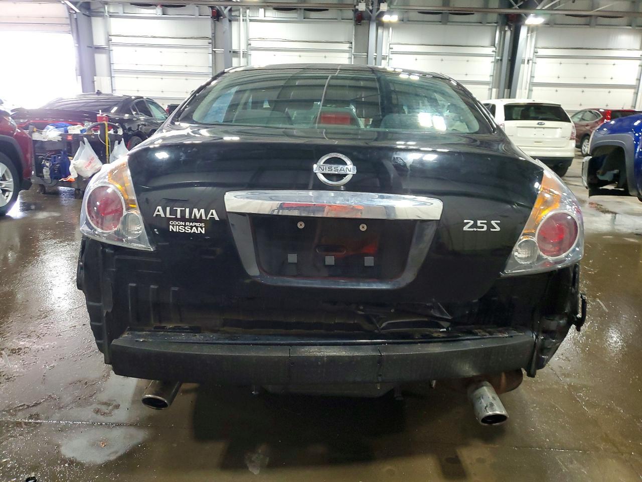 2010 Nissan Altima 2.5 - Фото 6