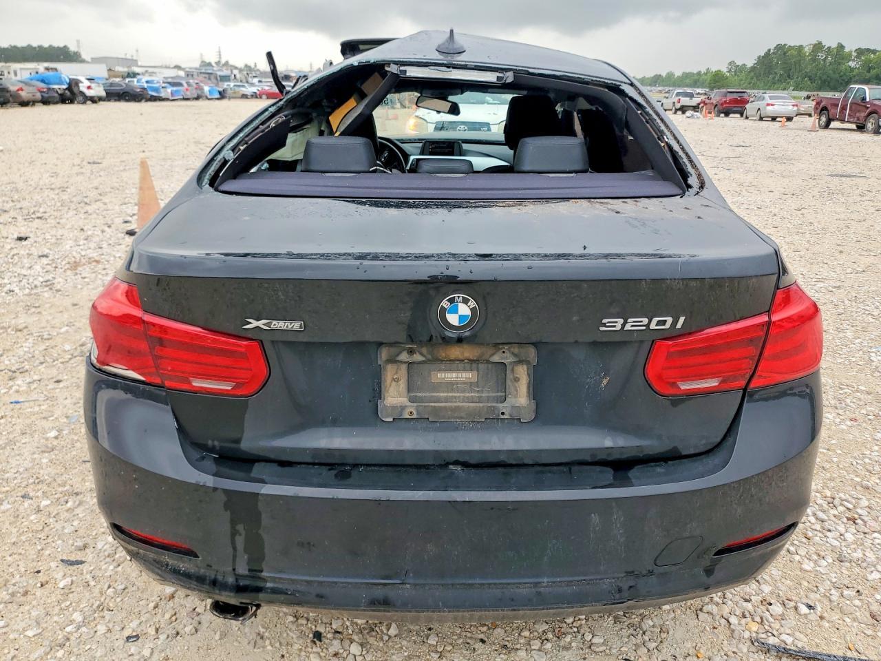 2017 BMW 320 - Фото 6