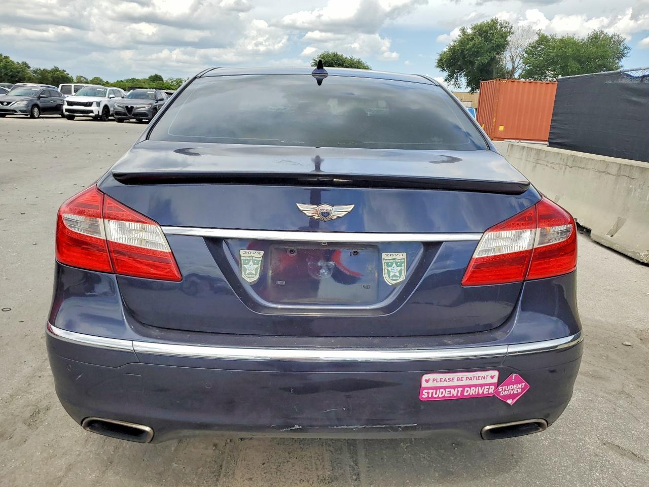 2012 Hyundai Genesis 3.8L V6 - Image 6