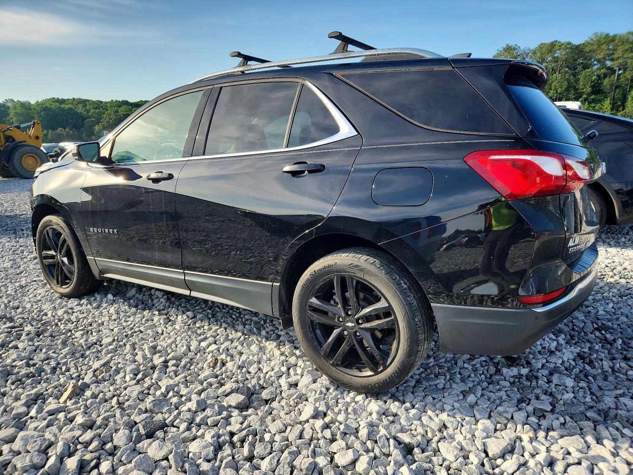 2020 Chevrolet Equinox Lt - Image 2