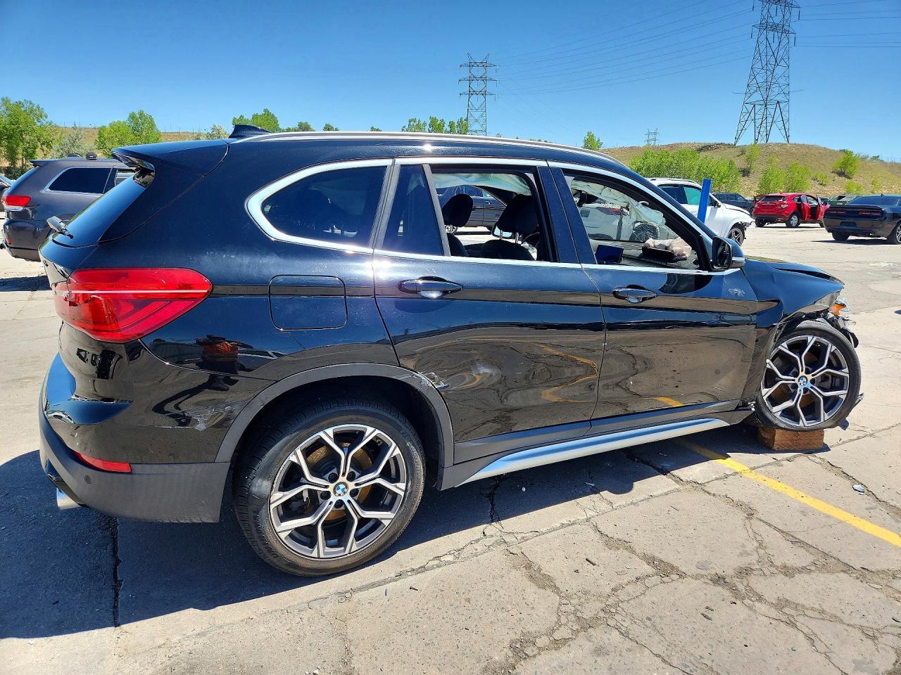 2020 BMW X1 xDrive28I - Image 3