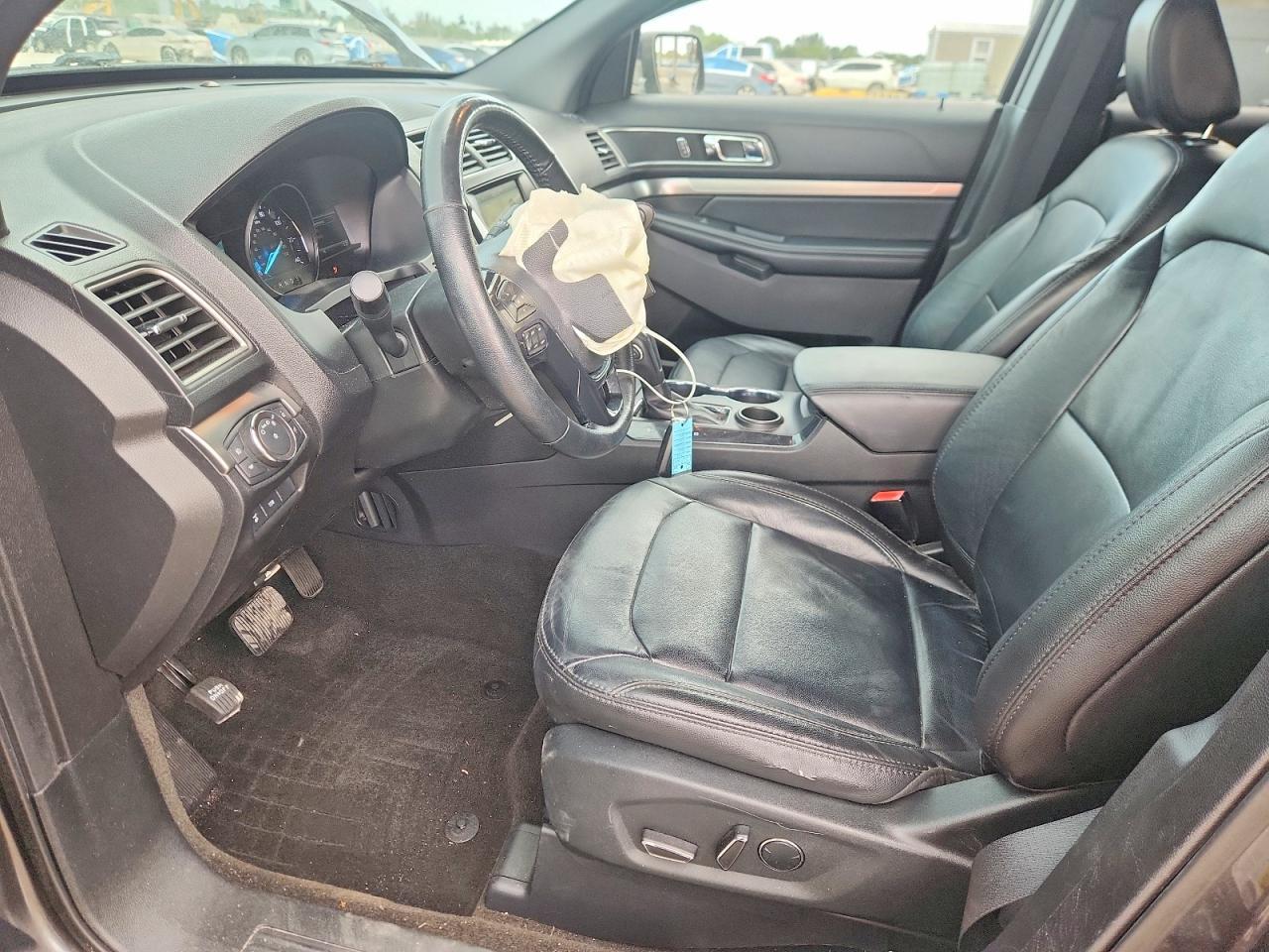 2018 Ford Explorer Xlt - Image 7