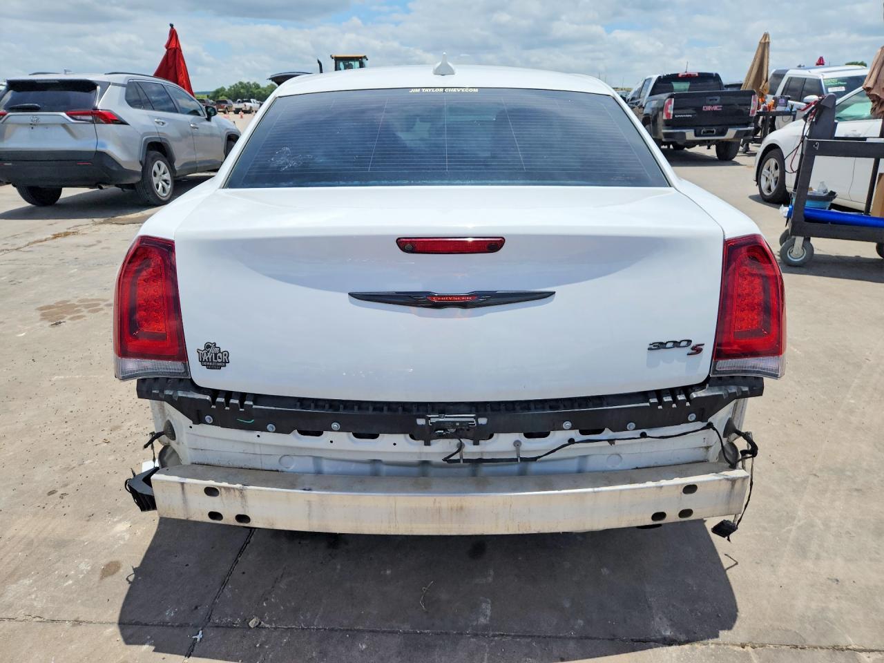 2021 Chrysler 300 S - Фото 6
