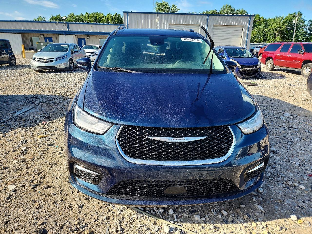2022 Chrysler Pacifica Touring L - Фото 5