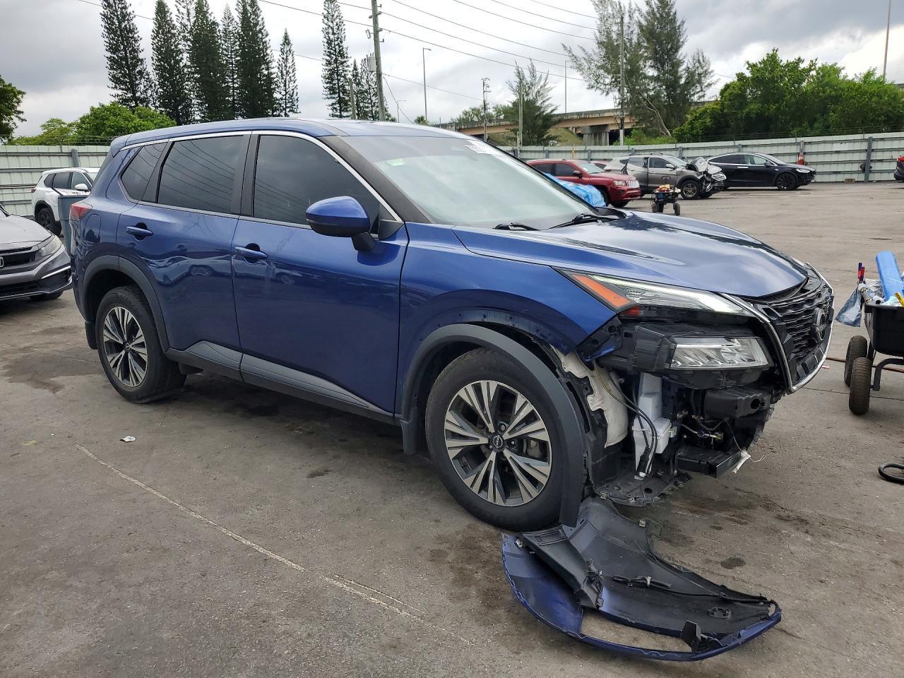 2023 Nissan Rogue Sv - Фото 4