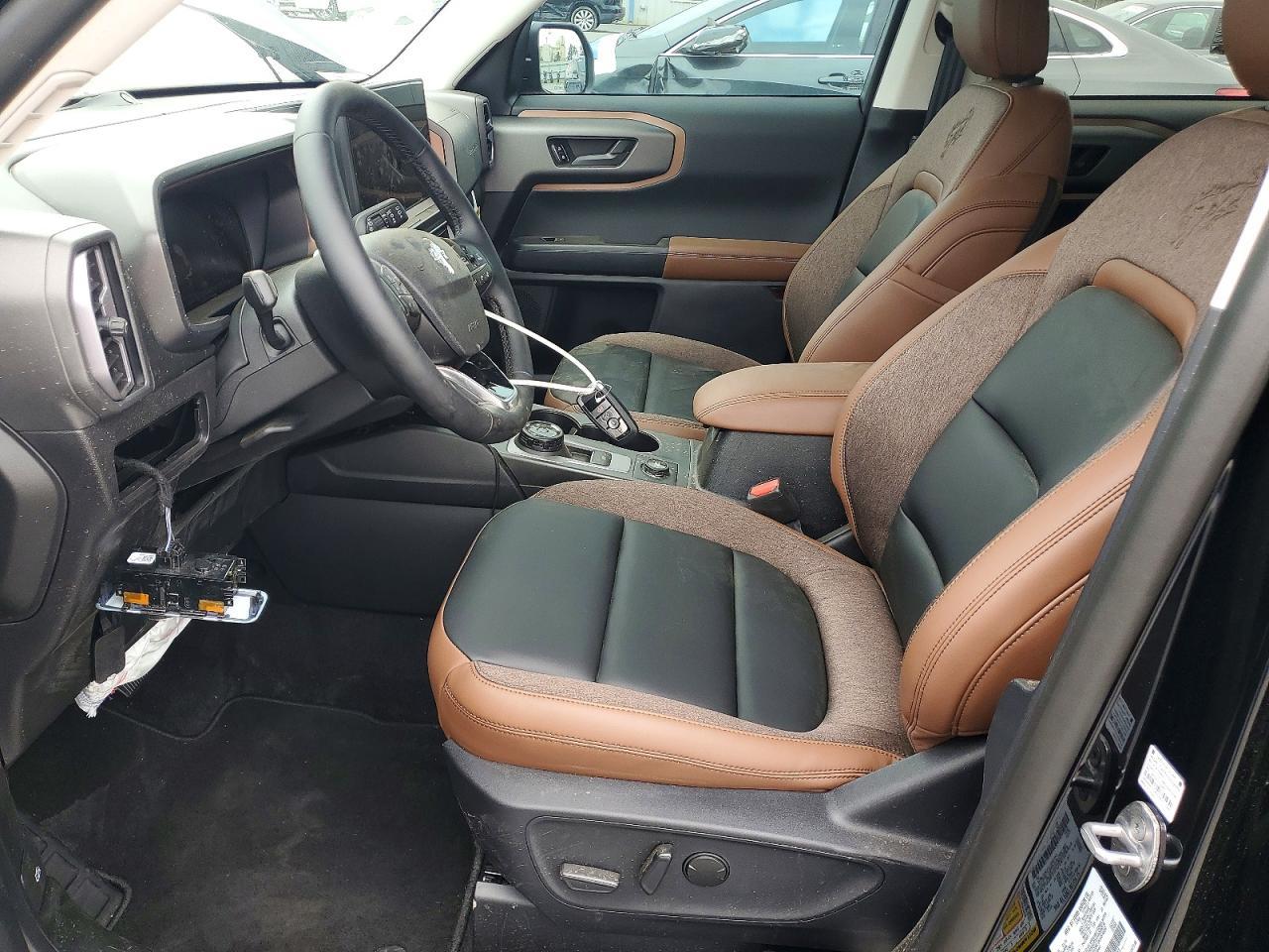 2026 Ford Bronco Sport Outer Banks - Image 7