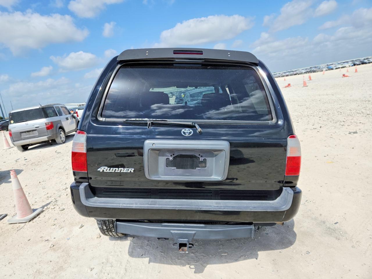 2000 Toyota 4Runner Sr5 - Image 6