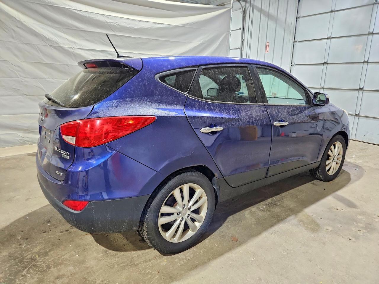 2010 Hyundai Tucson Limited - Image 3