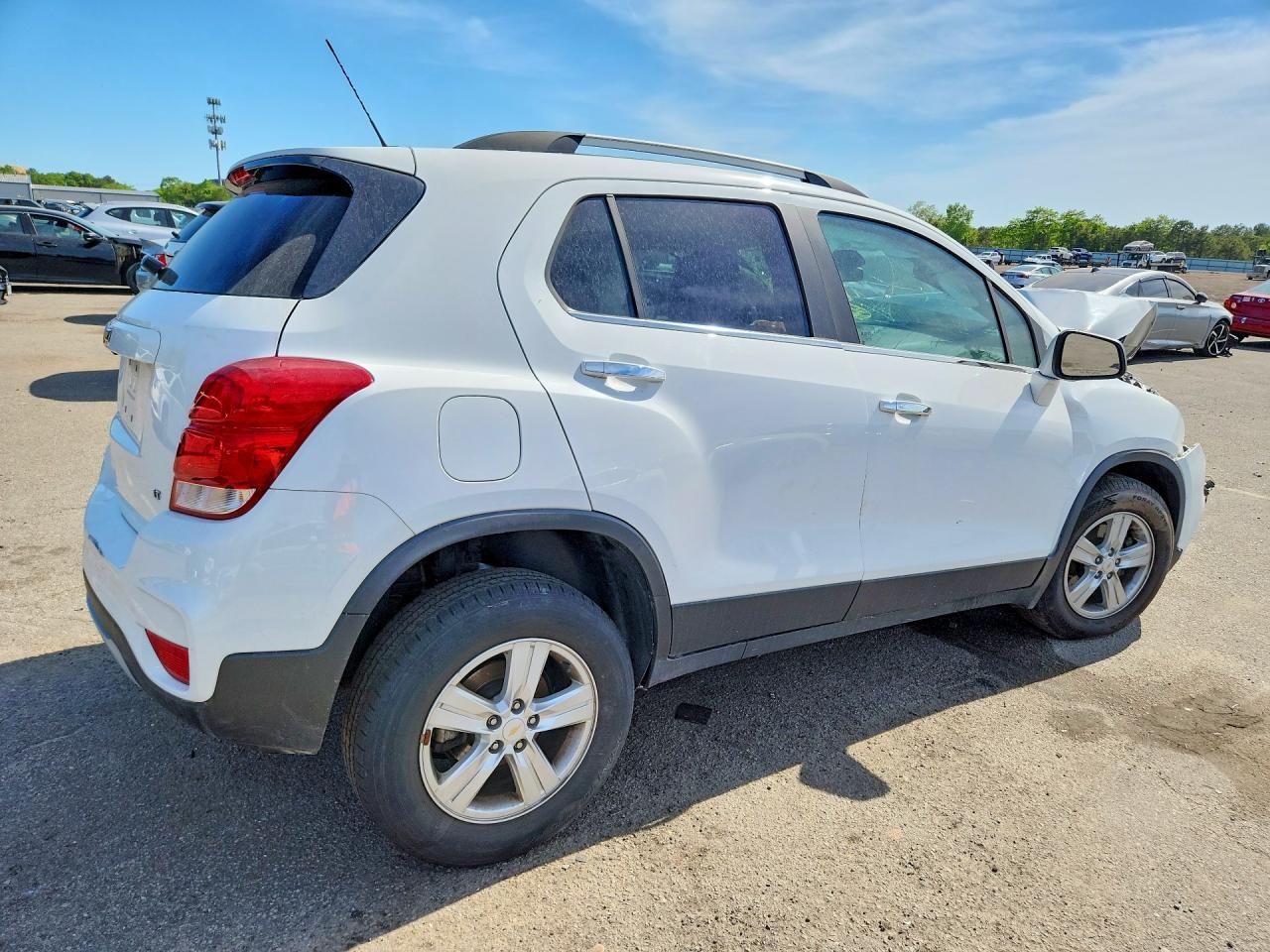 2020 Chevrolet Trax 1Lt - Image 3